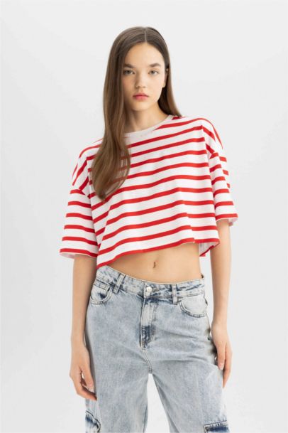 Fitted Striped Short Sleeve T-Shirt