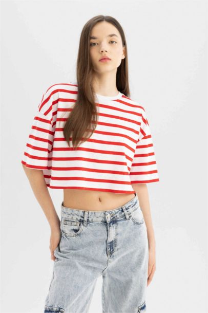 Fitted Striped Short Sleeve T-Shirt
