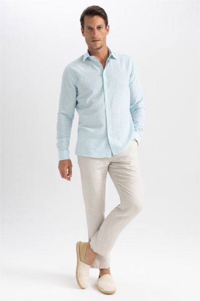 Рубашка приталенного кроя с длинным рукавом