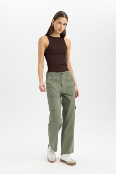 بنطرون كارجو جبردين وايد ليج برجل واسع وجيب