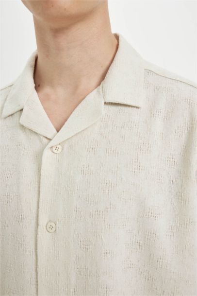 Regular Fit Resort Collar Short Sleeve Shirt