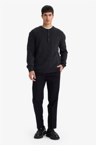 بنطرون جوجر فيت برجل عادي