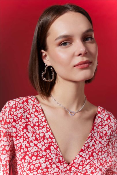 Robe Tissée À Manches Courtes Floral Col En V