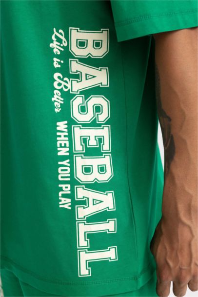 تي شيرت اوفر سايز مطبوع بياخة مستديرة من DeFactoFit