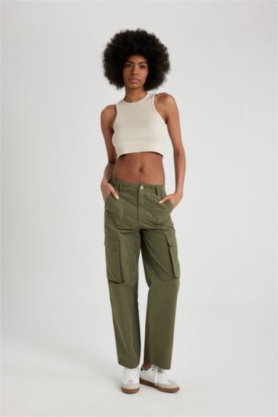 Straight Fit High Waist Standard Gabardine Cargo Pants