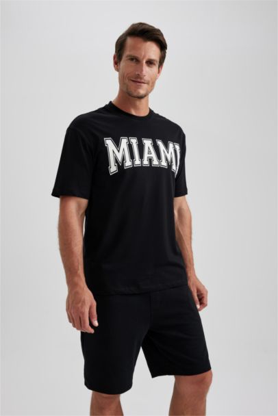 Regular Fit Crew Neck Short Sleeve T-Shirt