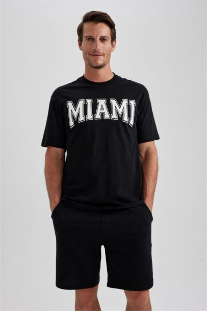 Regular Fit Crew Neck Short Sleeve T-Shirt