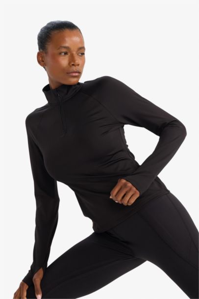 Standard Fit Long Sleeve Sports T-shirt