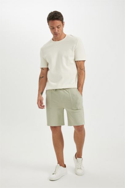 Slim Fit Elastic Waisted Shorts