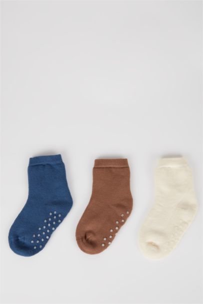 Kaydırmaz Taban 3'lü Pamuklu Uzun Çorap Erkek Bebek
