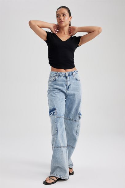 Slim Fit V-Neck Camisole Short Sleeve T-Shirt