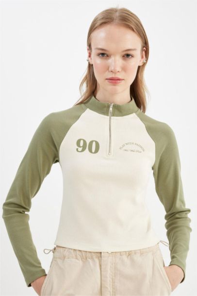 تيشيرت كم طويل مضلع سليم فيت