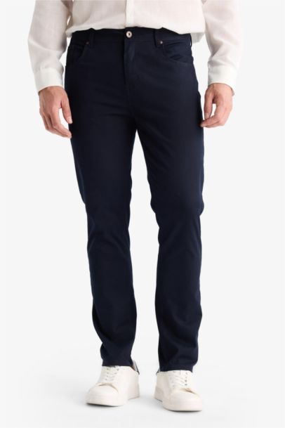 بنطرون سليم فيت برجل ضيقة