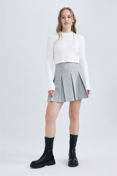 Coool Pleat Mini Skirt