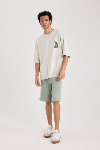 Regular Fıt Düz Paça Şort