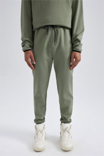 Slim Fit Rib Hem Jogger