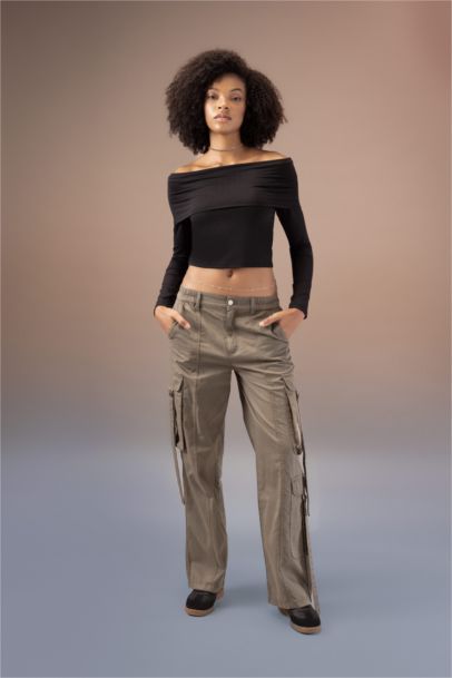 Straight Fit Cargo High Waist Standard Gabardine Trousers