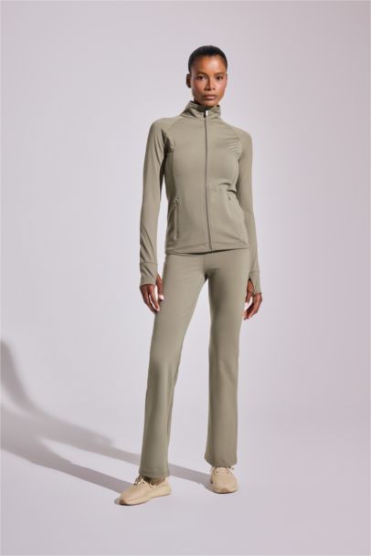 DeFactoFit Fitted Stand Collar Zippered Sports Cardigan