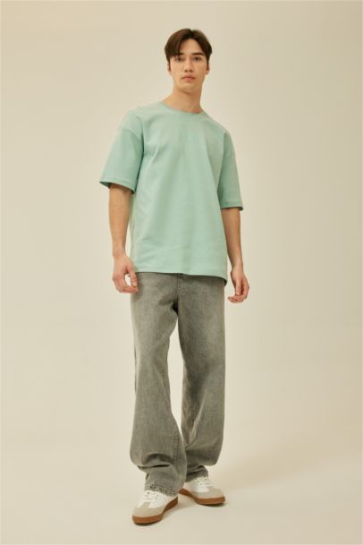 تيشيرت مطبوع قصة مريحة بياخة مستديرة