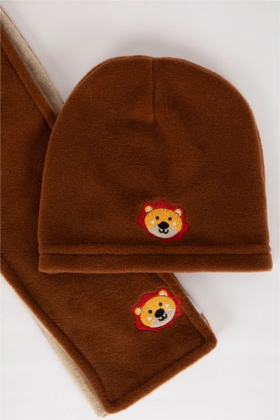 طقم بيبي اولادي سكارف و ايس كاب - قطعتين