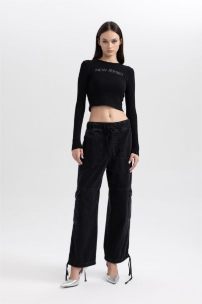 تيشيرت كم طويل مضلع سليم فيت برقبة مستديرة