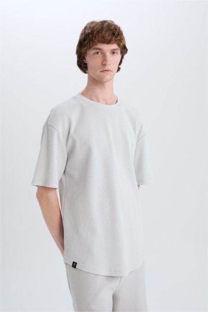 Boxy Fit Crew Neck Basic Waffle T-Shirt