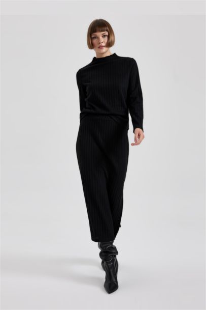 Straight Fit Camisole Normal Waist Midi Knitted Skirt