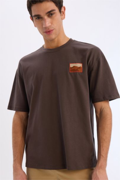 تي شيرت اوفر سايز نص ردن ياخة مستديرة