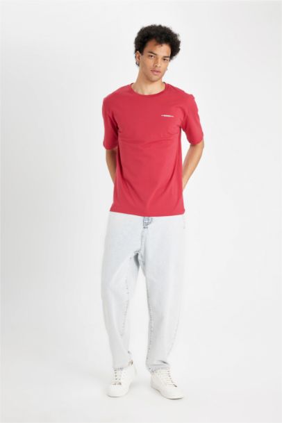 تيشيرت نص ردن مطبوع بياخة مستديرة وقصة عادية