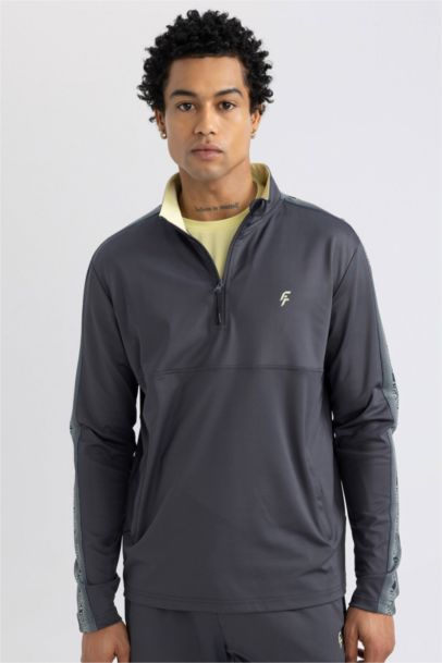 DeFactoFit Slim Fit Printed Heavy Fabric Sweatshirt