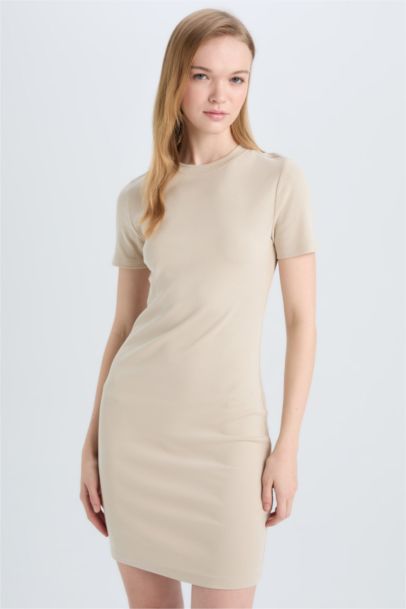 Мини платье bodycon с круглым вырезом, обтягивающее, с коротким рукавом, из вязаного хлопка с кантом