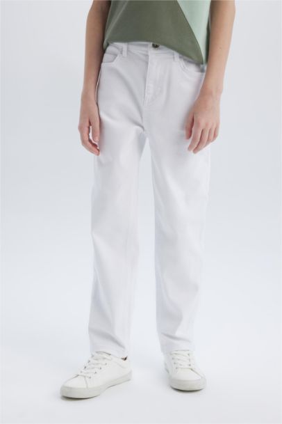 بنطلون جينز اولادي قصة مستقيمة ورجل عادي اوف وايت