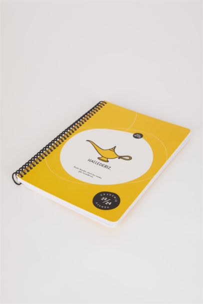 Agenda académique rayé en spirale 2023/2025