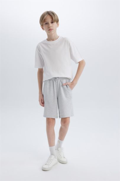 شورت بيكة قصة عادية