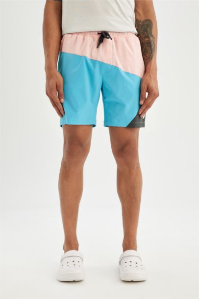 شورت بحر قصير قصة عادية محكم ملون من DeFactoFit