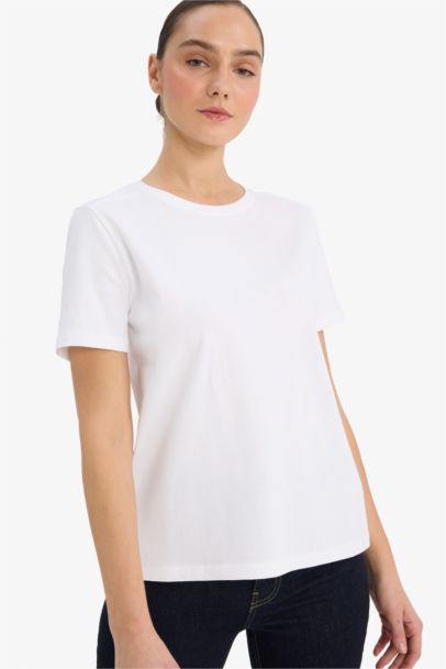 Woman Short Sleeve T-Shirt