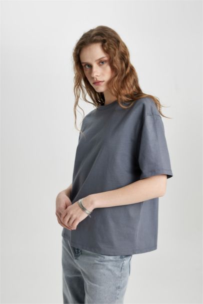 Relax Fit Crew Neck Premium Short Sleeve T-Shirt