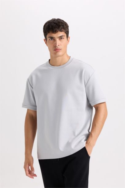 Oversize Fit Crew Neck Short Sleeve T-Shirt
