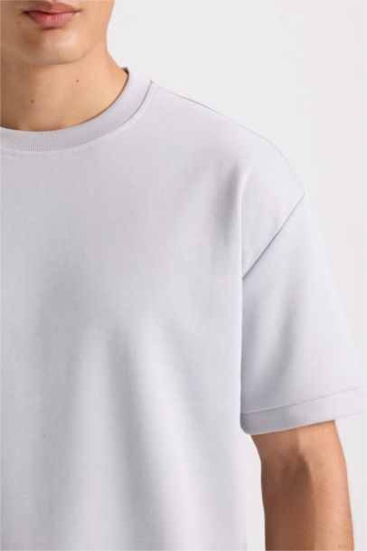 Oversize Fit Crew Neck Short Sleeve T-Shirt
