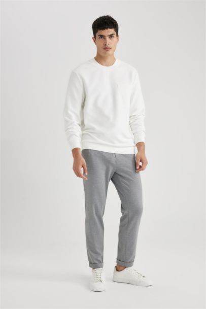 %100 Pamuk Regular Fit Bisiklet Yaka Dokulu Cepli Sweatshirt