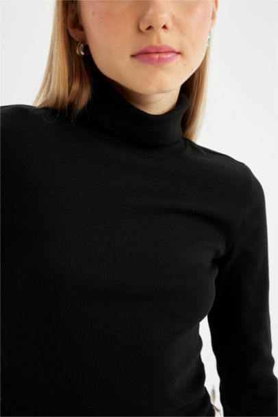 Slim Fit Camisole Long Sleeve T-Shirt