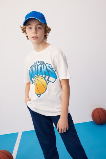 Boy NBA New York Knicks Oversize Fit Crew Neck T-Shirt