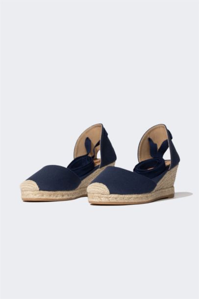 Әйелдерге эспадрилья