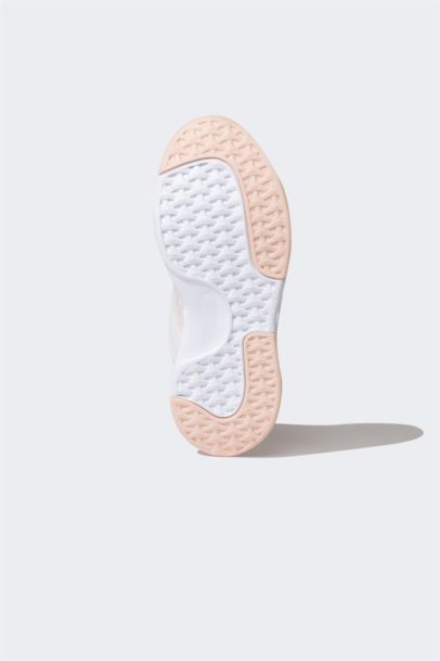 Әйелдерге арналған тісті табаны шілтерлі спорттық аяқ киім