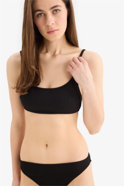 Fall in LoveRegular Fit Crepe Black Bikini Top