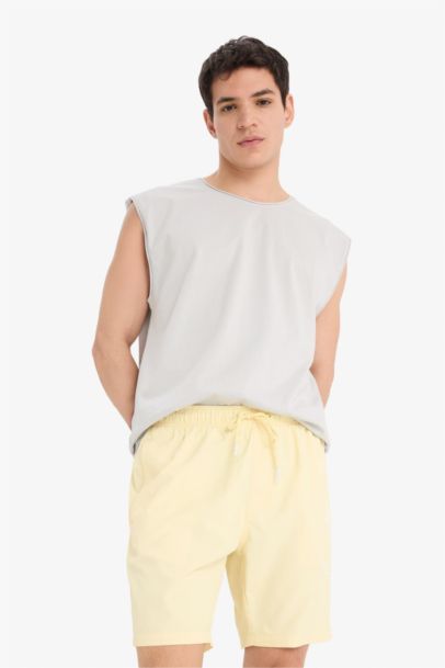 Короткие пляжные шорты с сетчатой подкладкой, regular fit