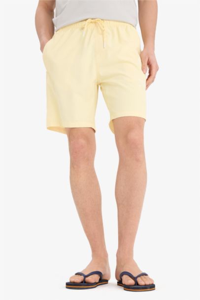 Короткие пляжные шорты с сетчатой подкладкой, regular fit