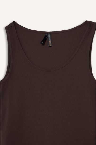 Әйелдерге слим пішімі дөңгелек жаға негізгі Ішкөйлек