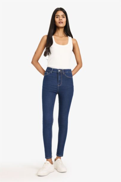 High Waist Ankle Length Jeans