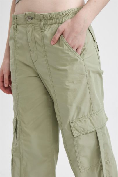 With Cargo Pocket Gabardine Trousers